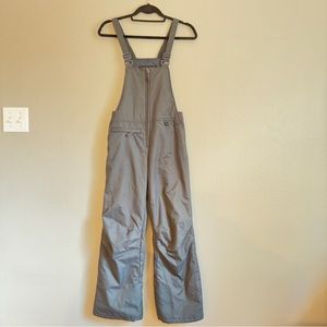 ARTIX Youth snow bibs. Gray.  Size L fits 10/12